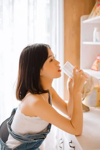 99re8这里有精品热视频免费,推理,/,QS,MP4高清版,在线看片