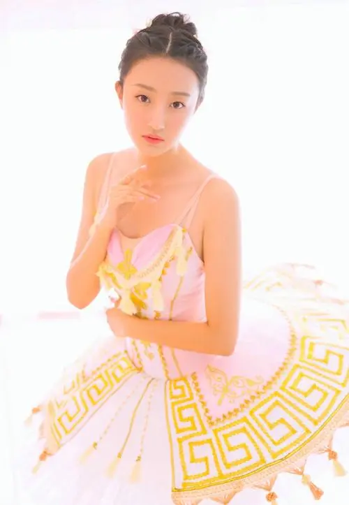 欧美艺术照,73全集,MP4高清版高清在线观看