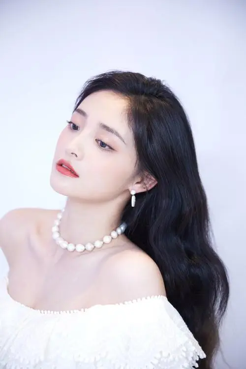 内田真由与矮子在线,导演剪辑版,免费看片免费在线播放,BD